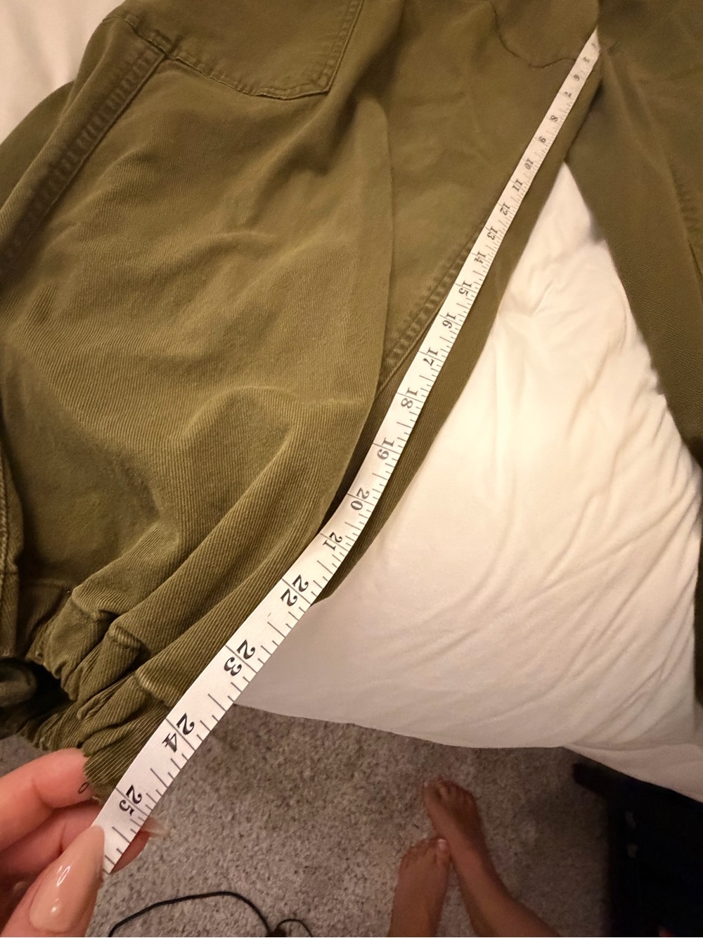 Old Navy Olive Green Balloon Cargo Jogger Pants - Picture 12 of 16